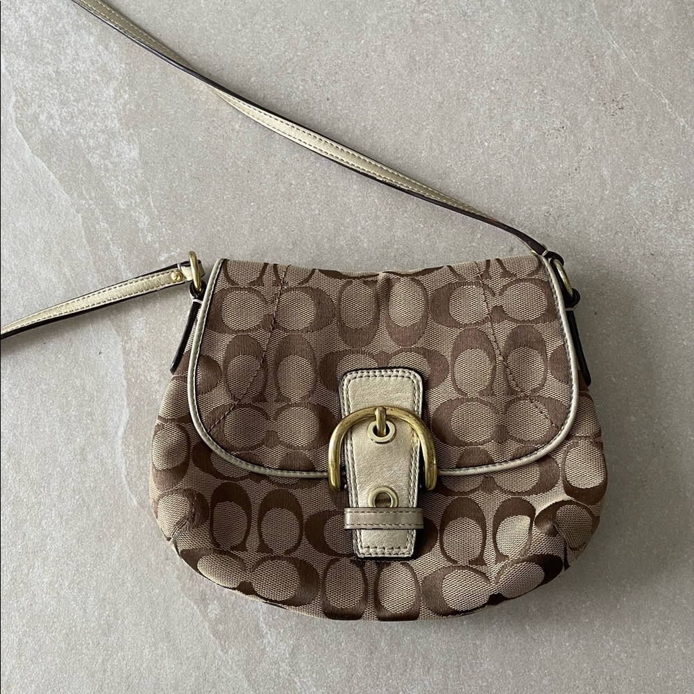 Coach purse